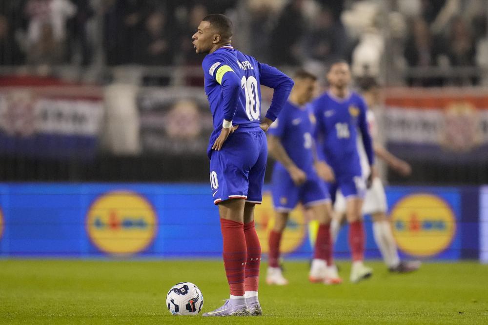 球队正与农纳利接触北汽将现第四外援？北京青年报.